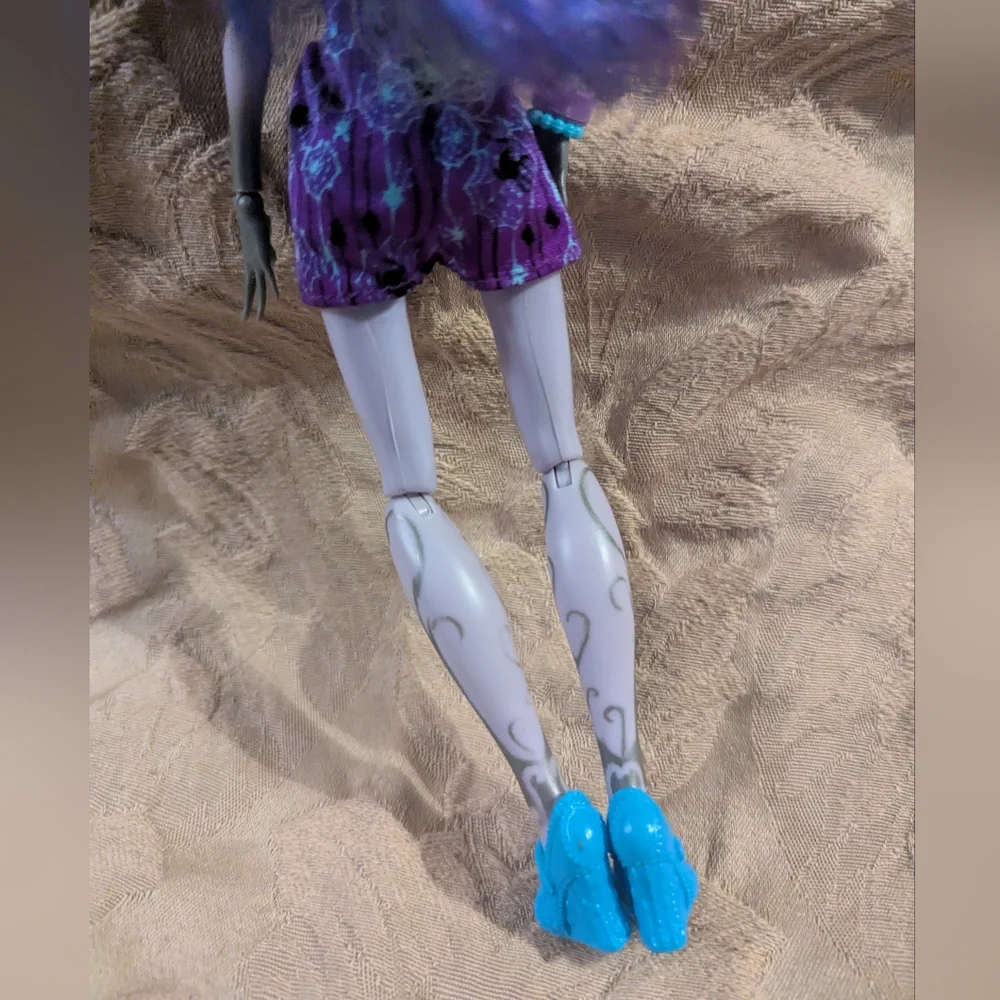 Monster High G1 Twyla Coffin Bean Doll Mattel First Edition Retired - Picture 7 of 7